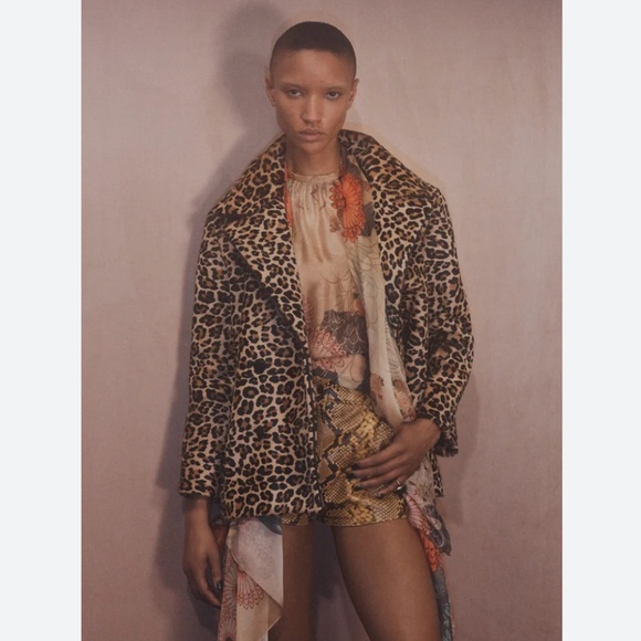 KATE MOSS x ZARA 100% LEATHER JACKET IN LIGHT BEIGE ANIMAL PRINT -M - Picture 1 of 11